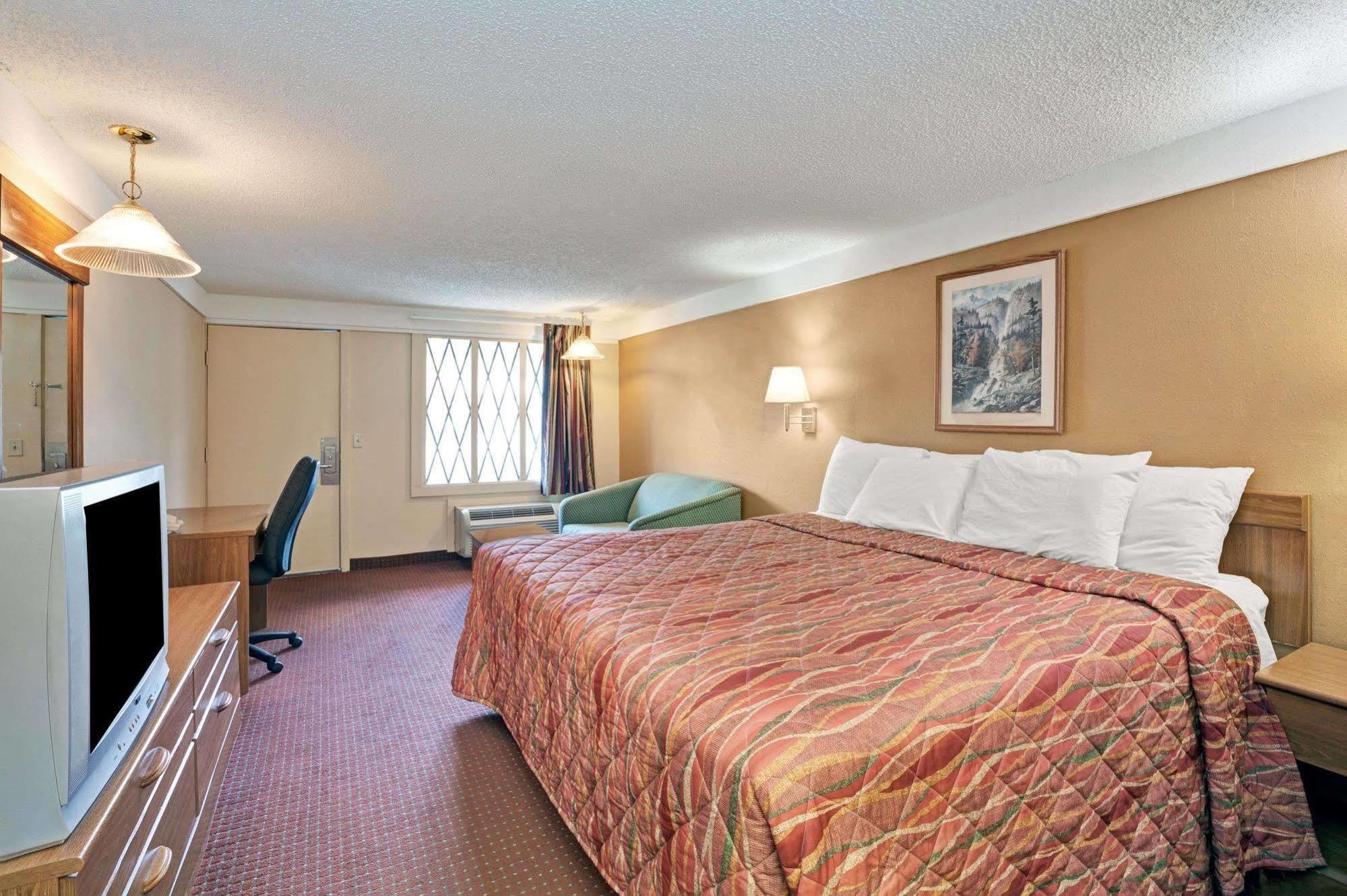 Knights Inn Charleston West Virginia Extérieur photo